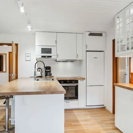 Cozy Steps From Lyngsbaek Vakantiehuis *