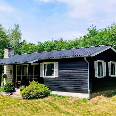 Cozy Steps From Lyngsbaek Ebeltoft
